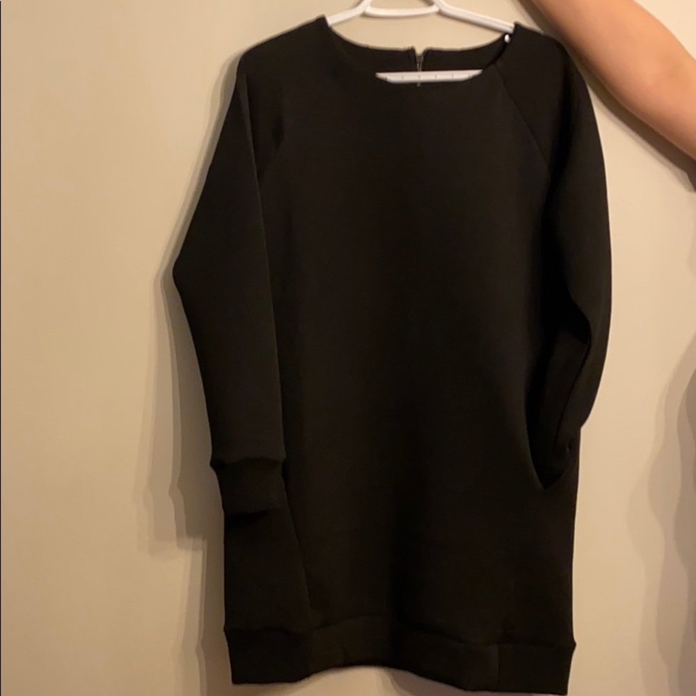 Sporty Bench black dress